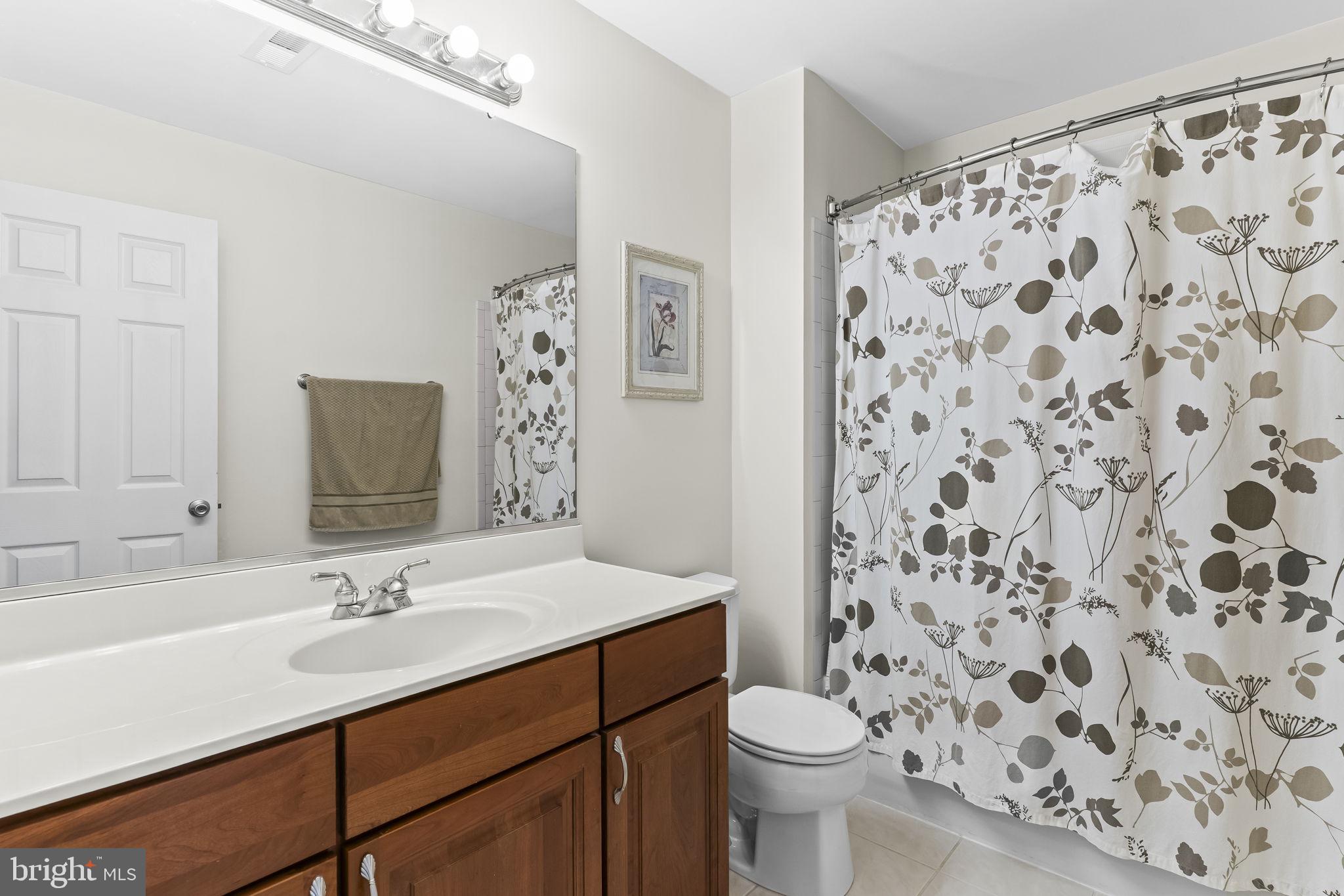 SAN FRANCISCO BY THE BAY - Residential