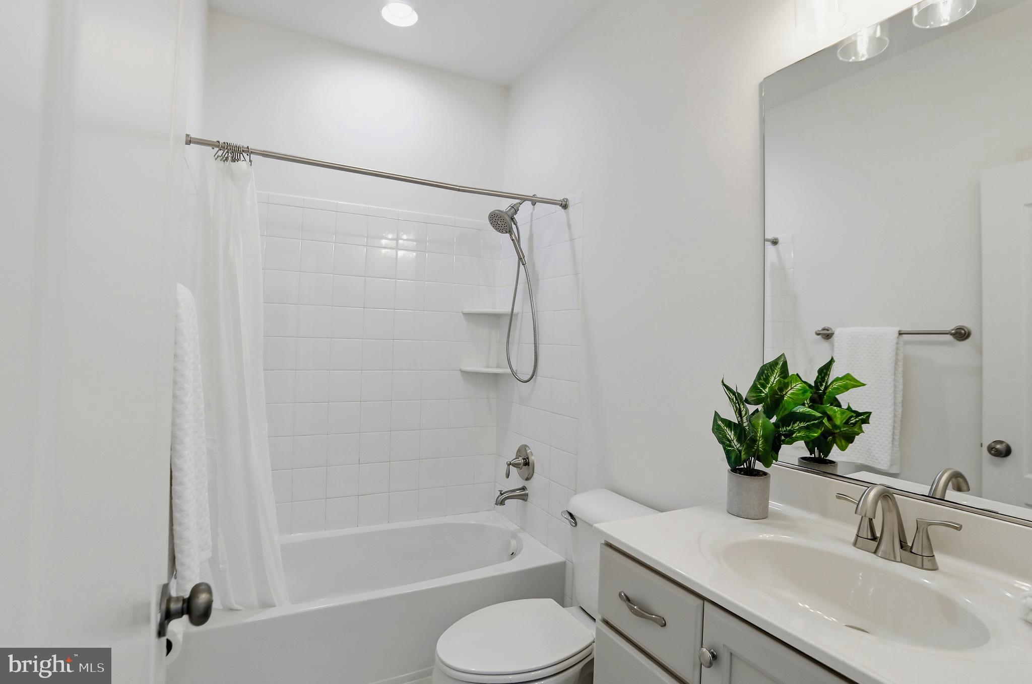 BRUNSWICK CROSSING - Residential