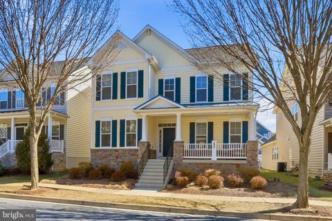Photo of 1312 Volunteer Drive, BRUNSWICK, MD 21716 (MLS # MDFR2079724)