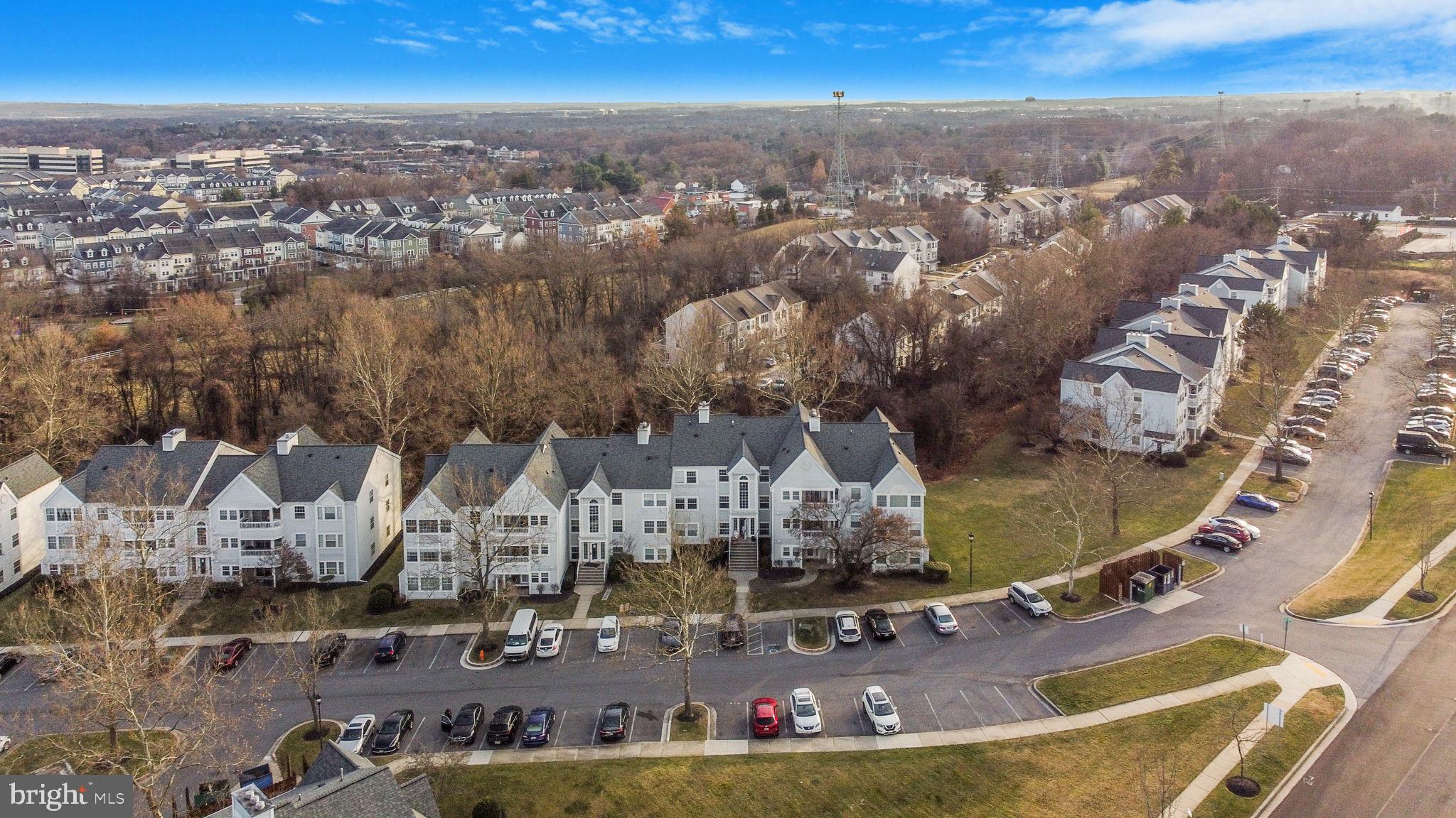 VILLAGE OF MONTGOMERY RUN - Residential Lease