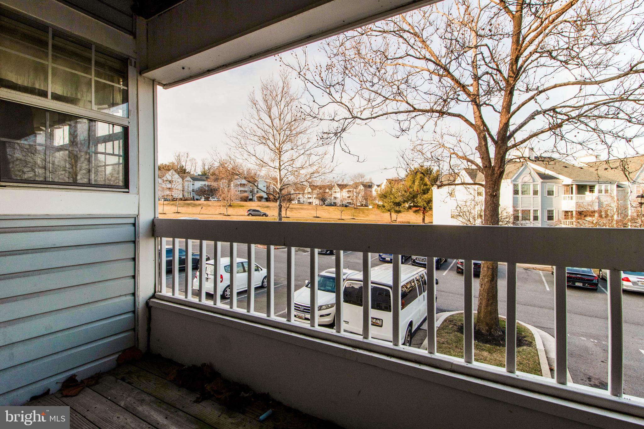 VILLAGE OF MONTGOMERY RUN - Residential Lease