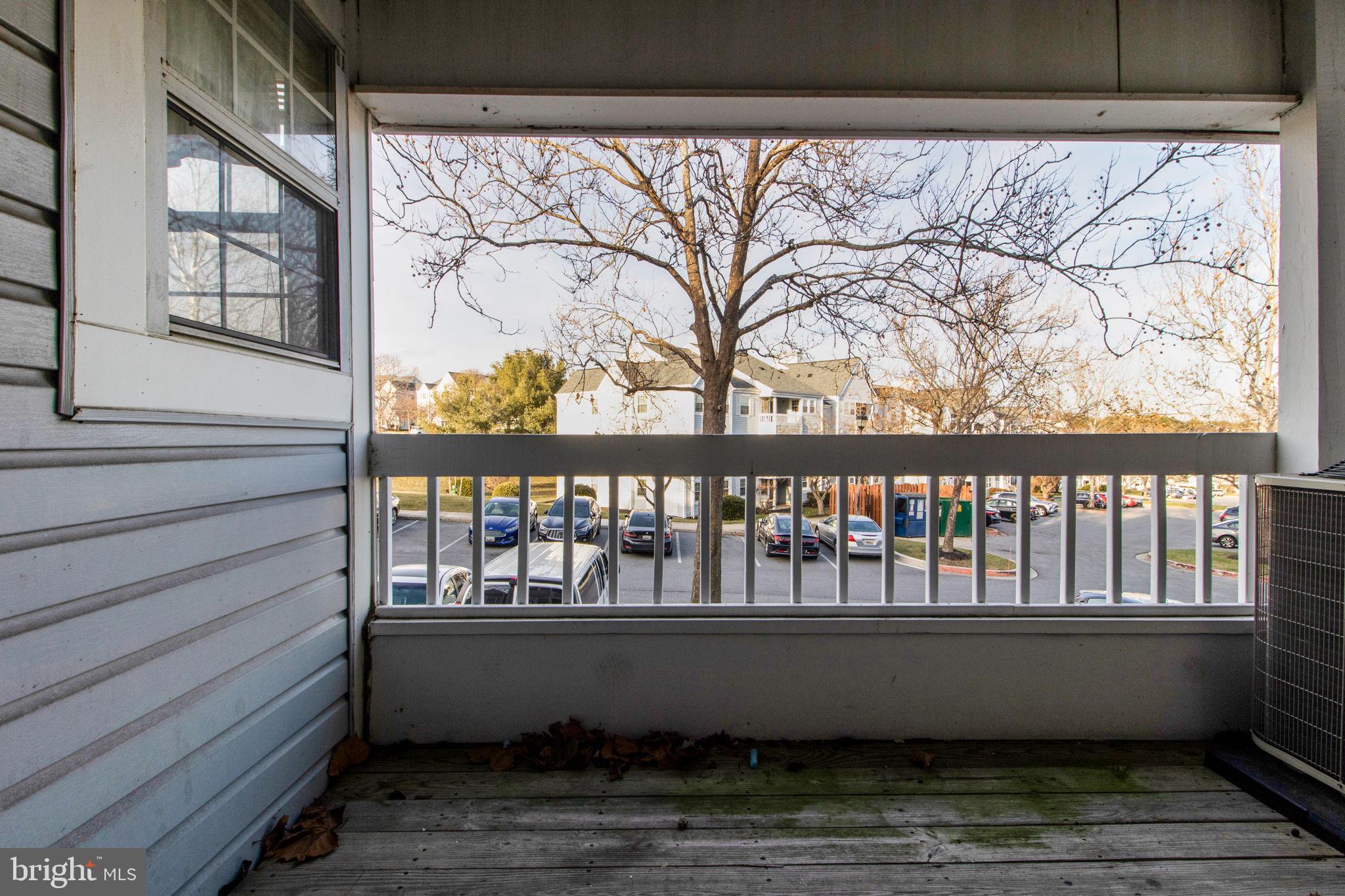 VILLAGE OF MONTGOMERY RUN - Residential Lease