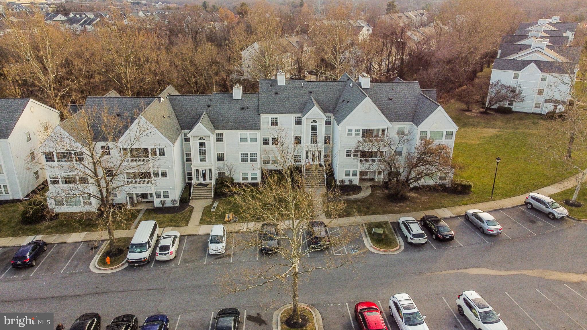 VILLAGE OF MONTGOMERY RUN - Residential Lease