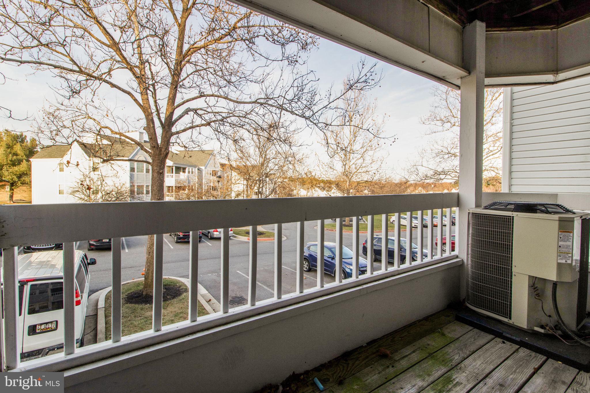 VILLAGE OF MONTGOMERY RUN - Residential Lease