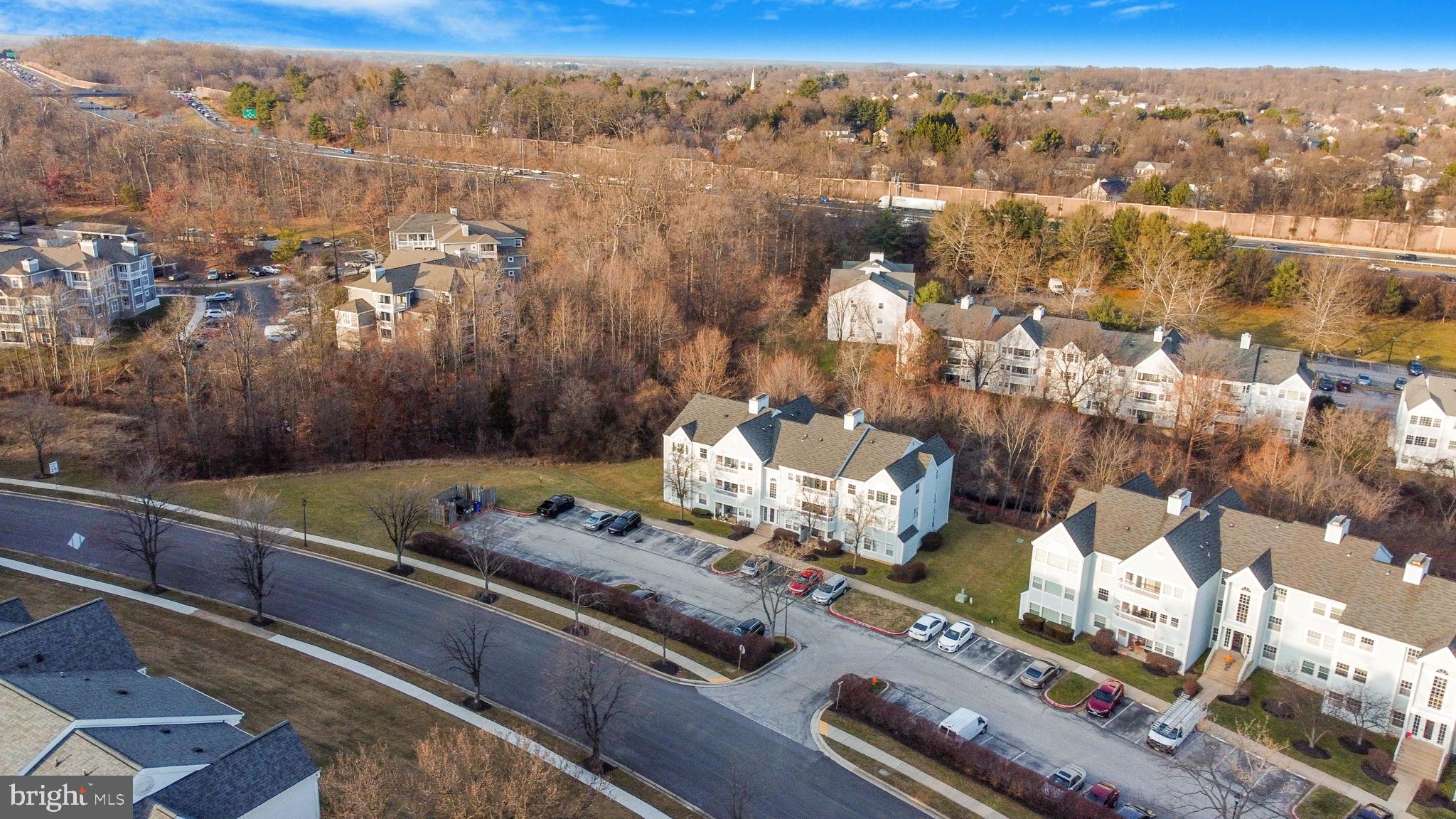 VILLAGE OF MONTGOMERY RUN - Residential Lease
