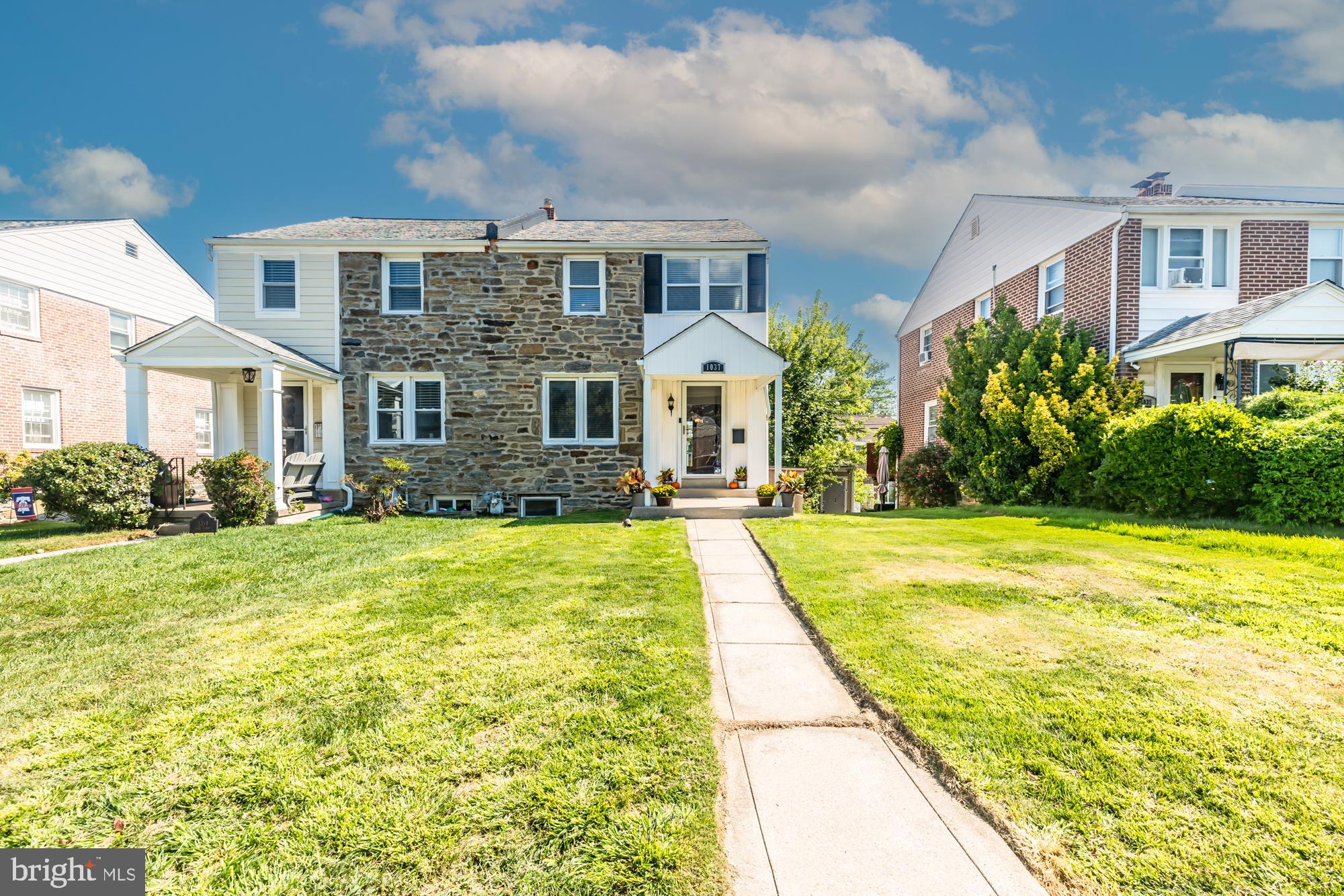 Welcome to this charming updated twin nestled on a peaceful street offering comfort and functionality. As you enter this move-in ready, freshly painted twin home, you're welcomed into a bright and open main level with beautifully maintained hardwood floors that flow seamlessly throughout the living and dining areas. An archway leads from the great room into the dining room which opens to the kitchen and leads to the spacious rear deck. The updated and open kitchen boasts stainless steel appliances, a gas stove, and plenty of counter space—perfect for cooking and entertaining.
Upstairs, you’ll find brand new carpet and a sun-drenched primary bedroom complete with a ceiling fan. Two additional bedrooms also offer ceiling fans and share a charming full bath with a tub.
Enjoy outdoor living on the spacious deck—ideal for relaxing or hosting friends. The freshly painted basement includes laundry and provides access to the rear facing one-car garage.