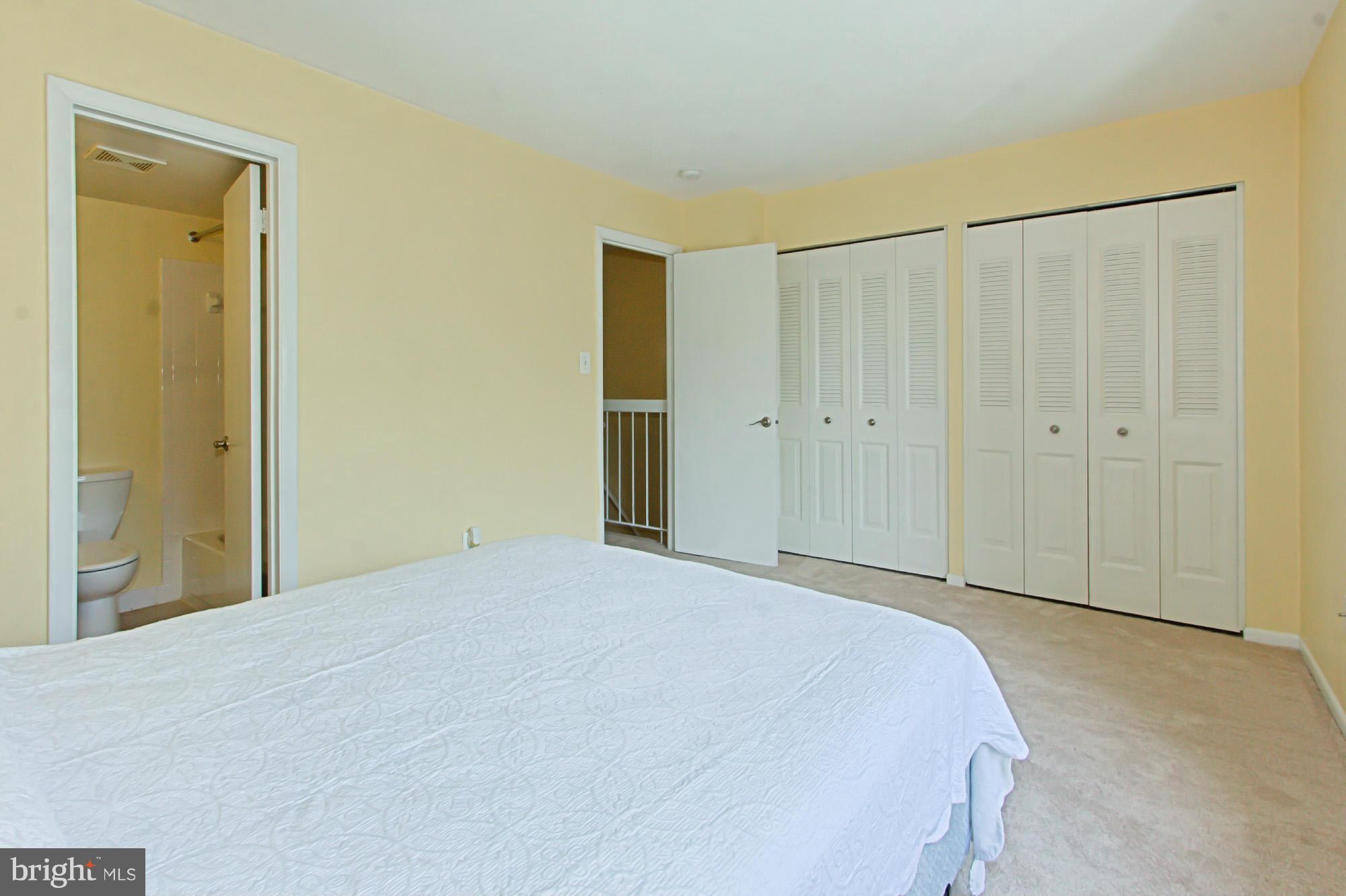 SOUTHAMPTON - Residential Lease