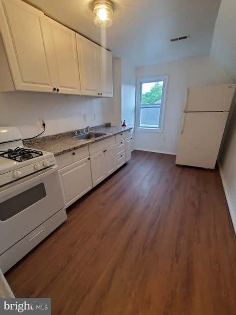 Condo For Rent - 507 Broadway #5<br/> WESTVILLE, NJ 08093