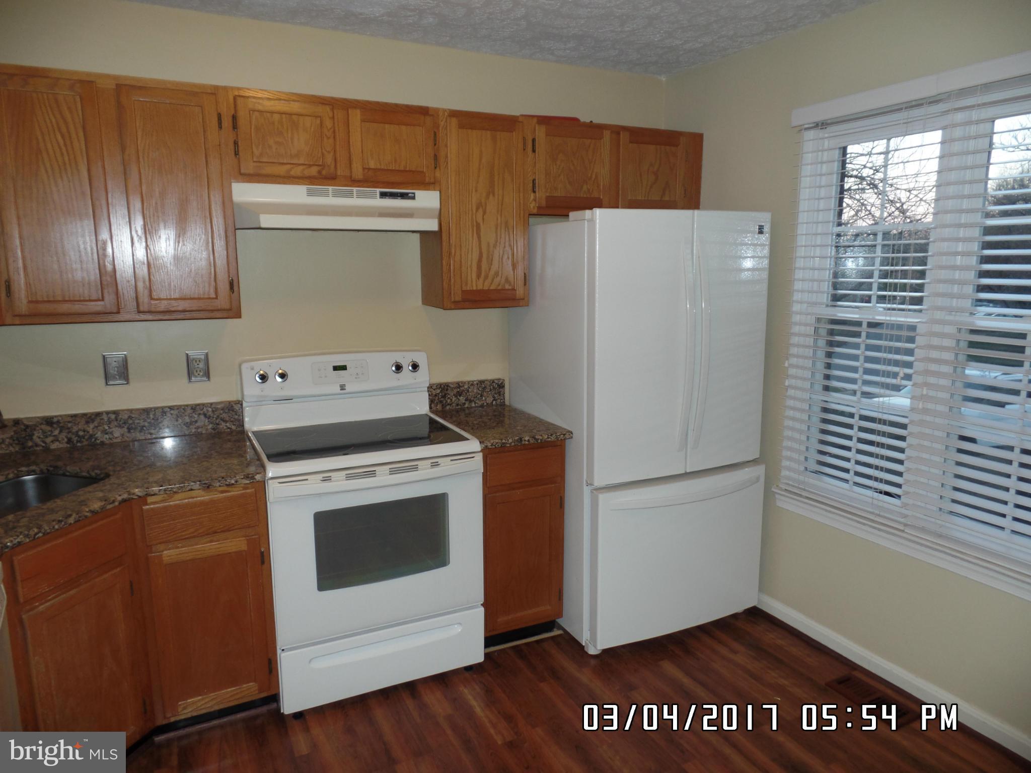 OLD FIELDS - Residential Lease