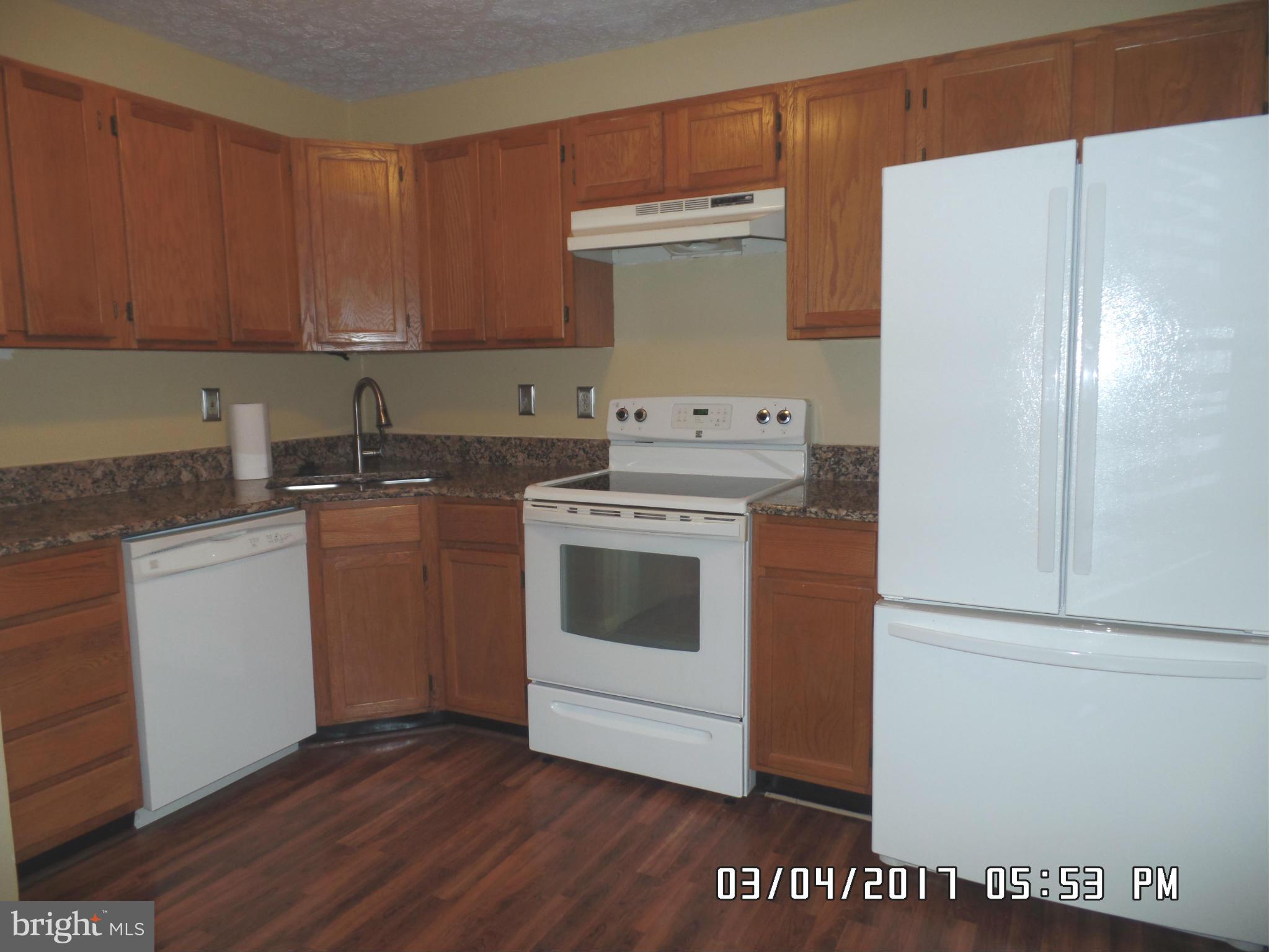 OLD FIELDS - Residential Lease