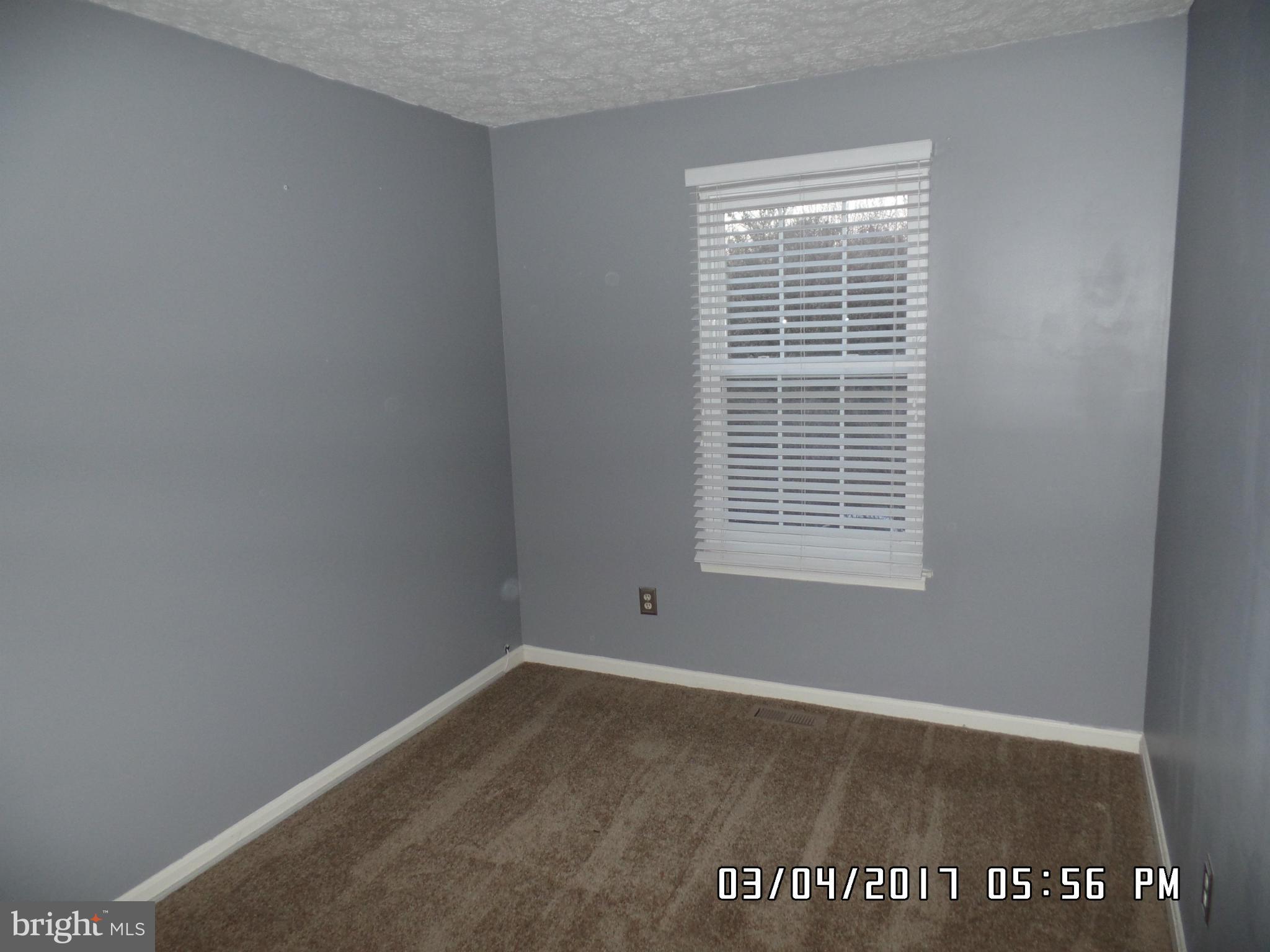 OLD FIELDS - Residential Lease