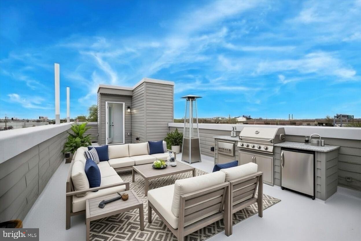 PORT RICHMOND - Residential