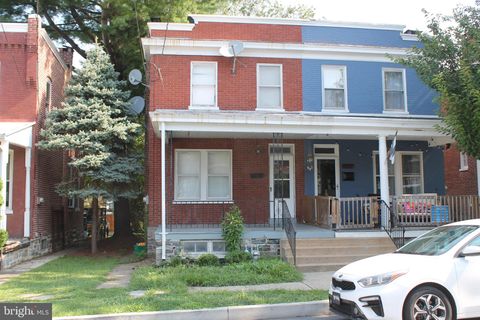 Photo of 929 Edgewood Avenue, LANCASTER, PA 17603 (MLS # PALA2076694)
