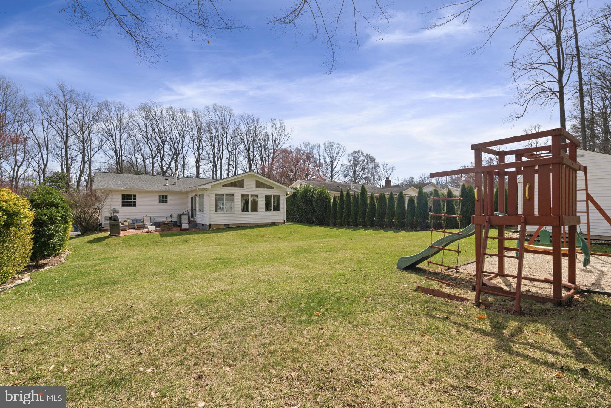 CANTERBURY WOODS - Residential