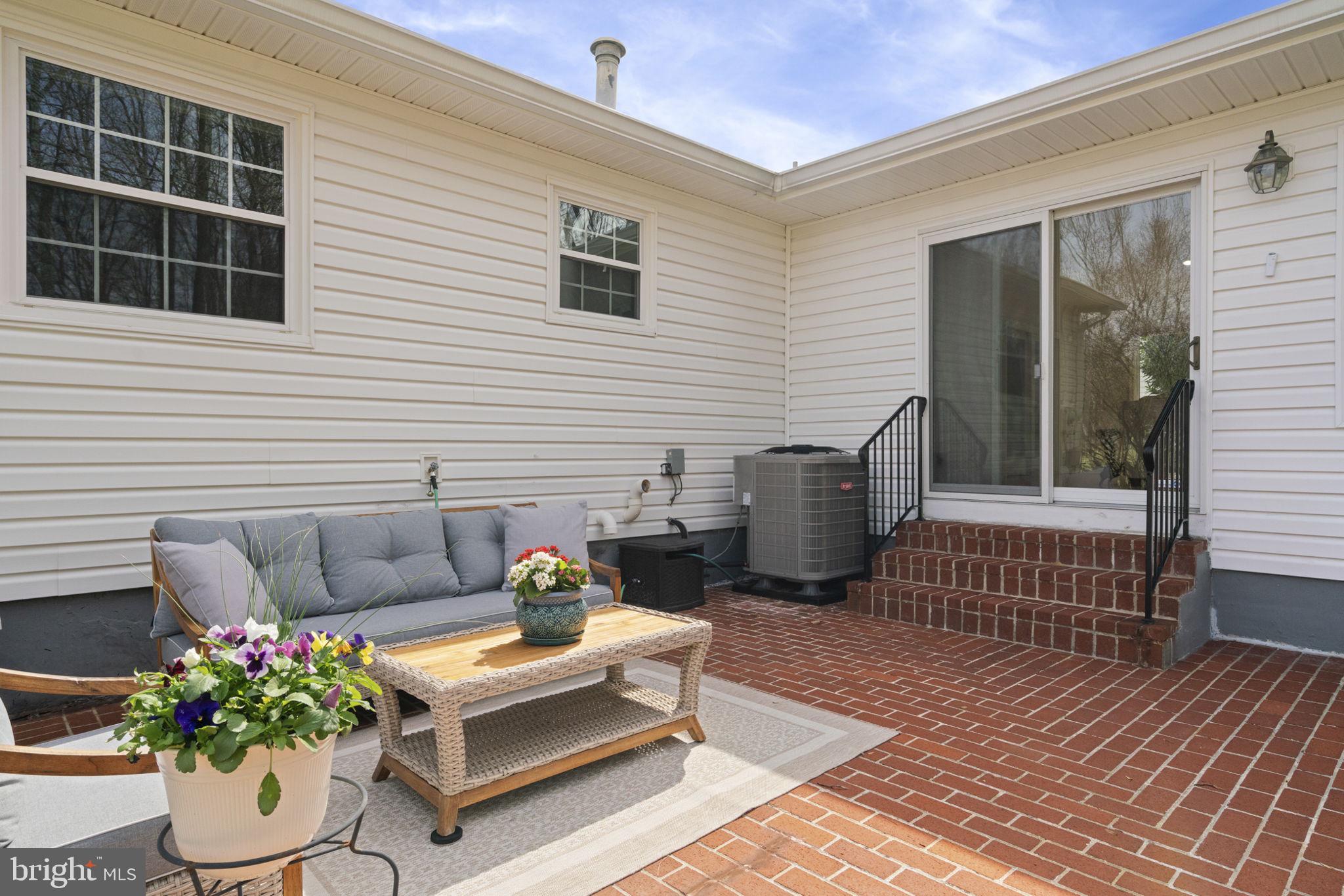 CANTERBURY WOODS - Residential