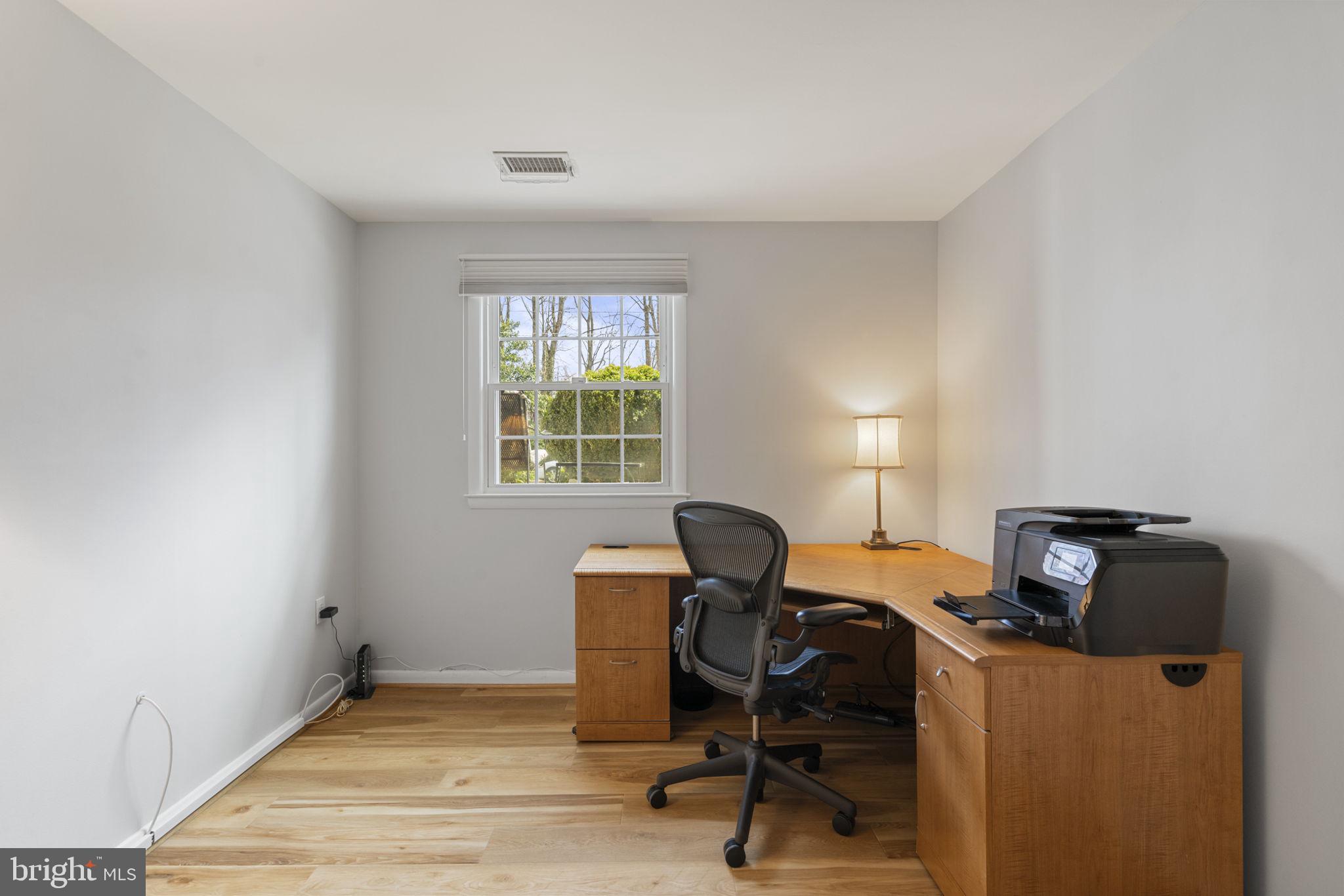 CANTERBURY WOODS - Residential