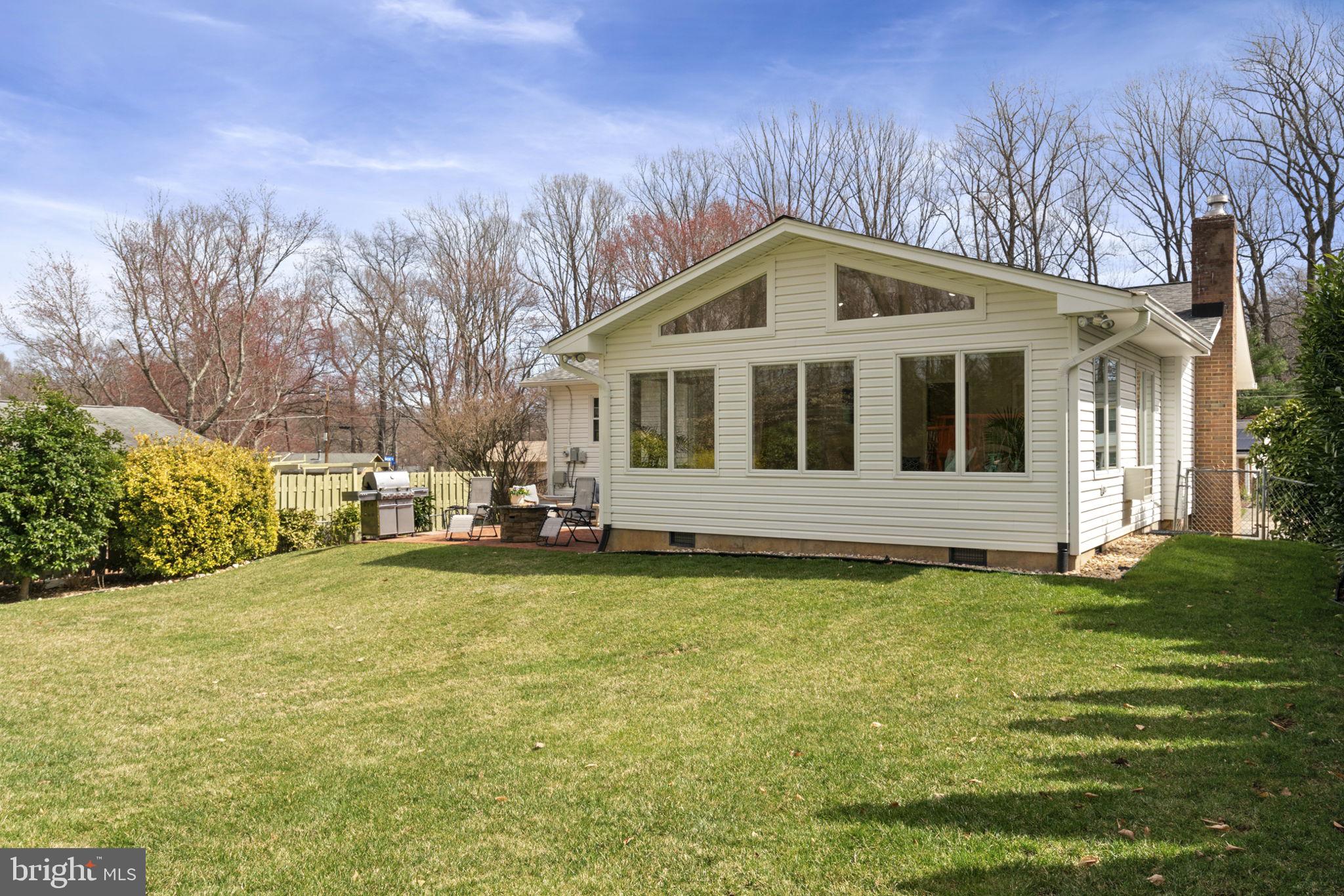 CANTERBURY WOODS - Residential