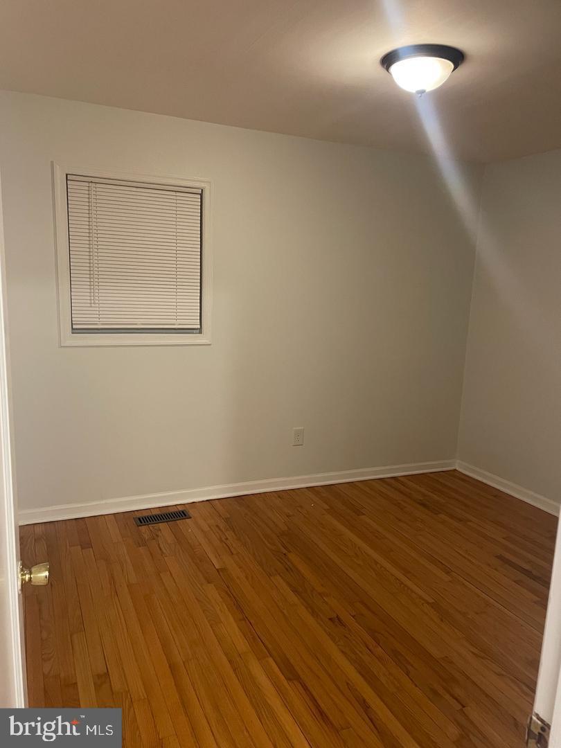 LAKE CAROLINE - Residential Lease