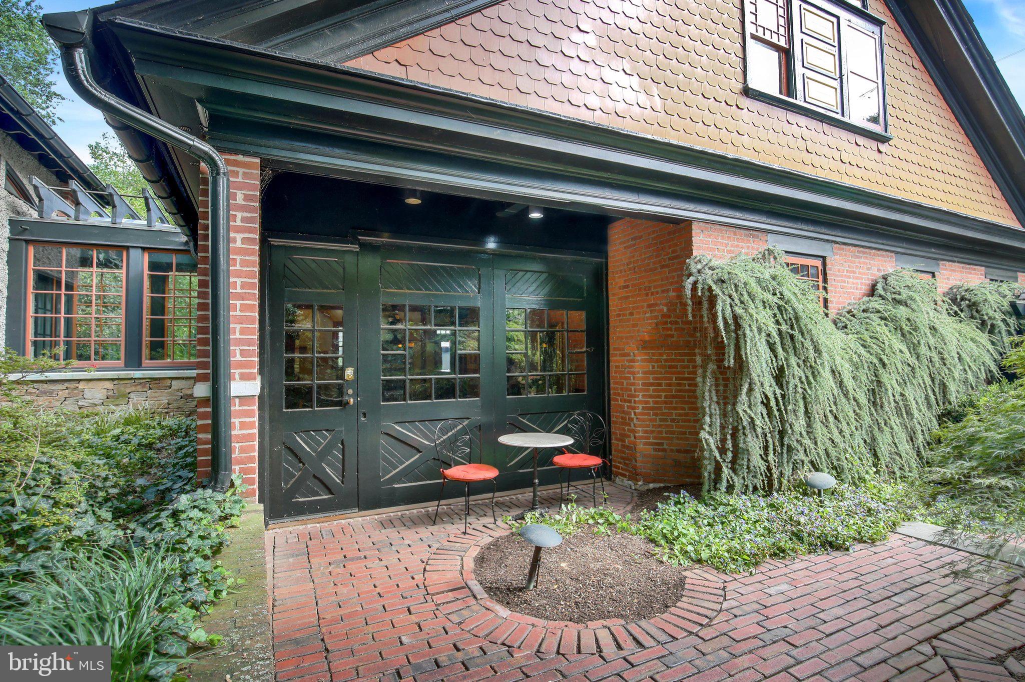 236 N CONCORD STREET