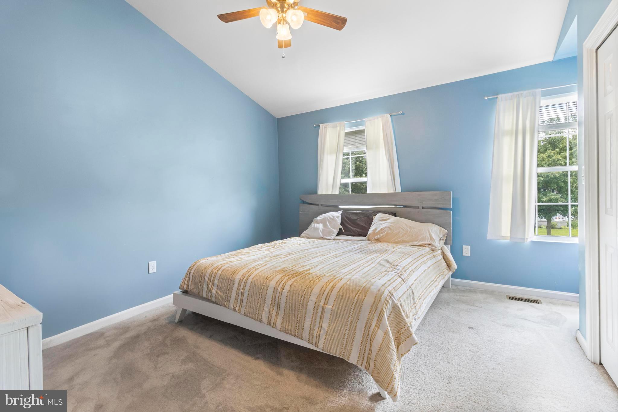 FAIRFIELD - Residential