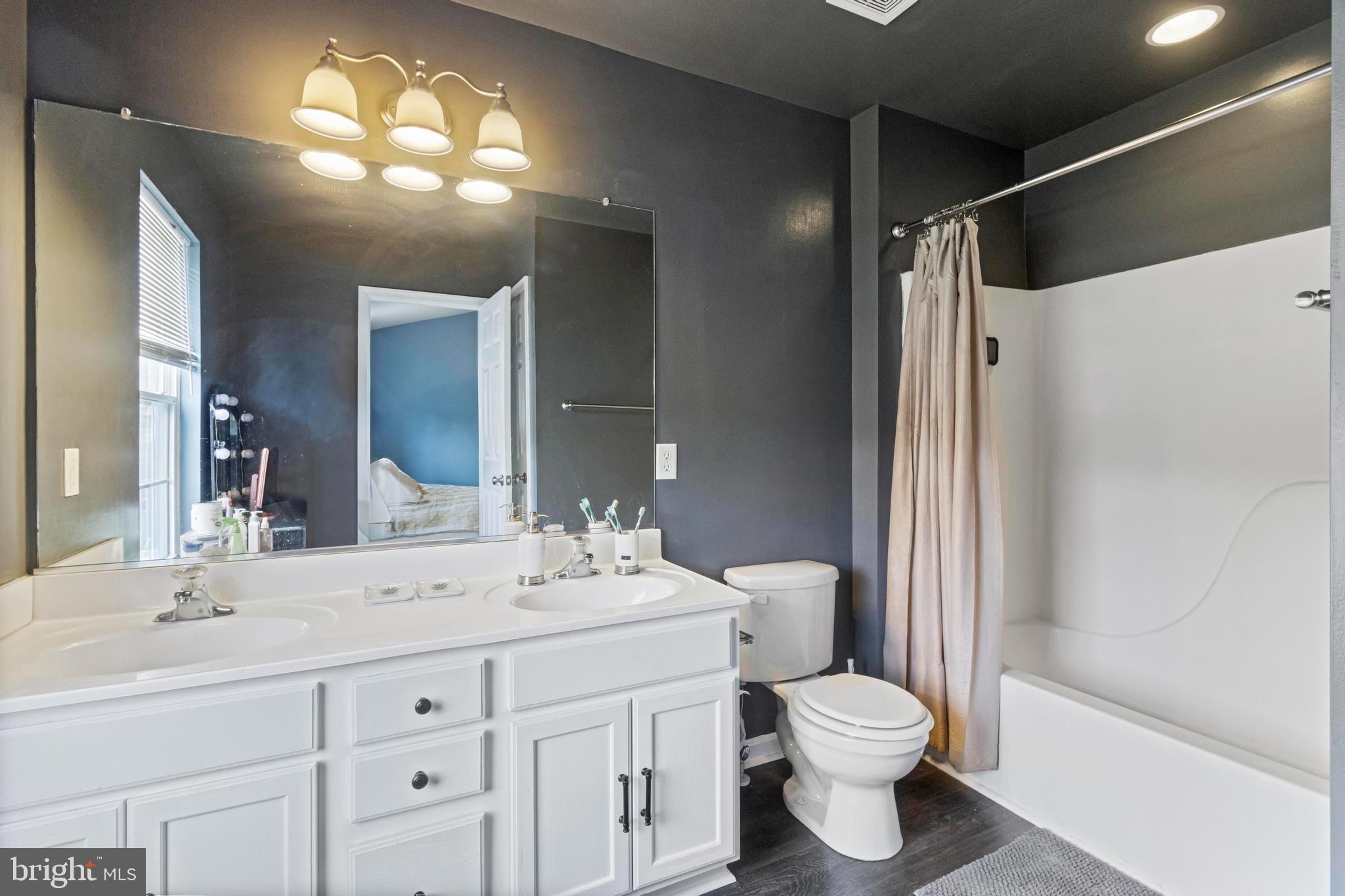 FAIRFIELD - Residential