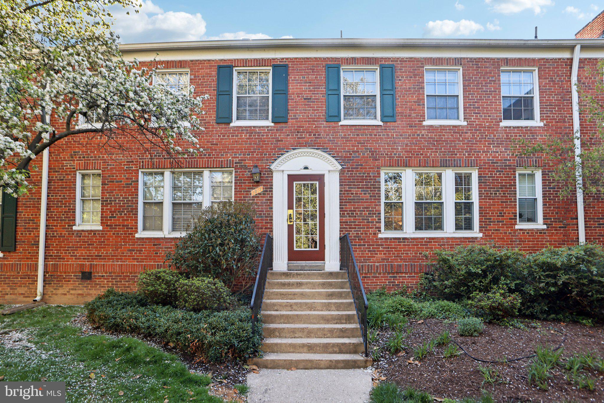 1813 KEY BOULEVARD 538