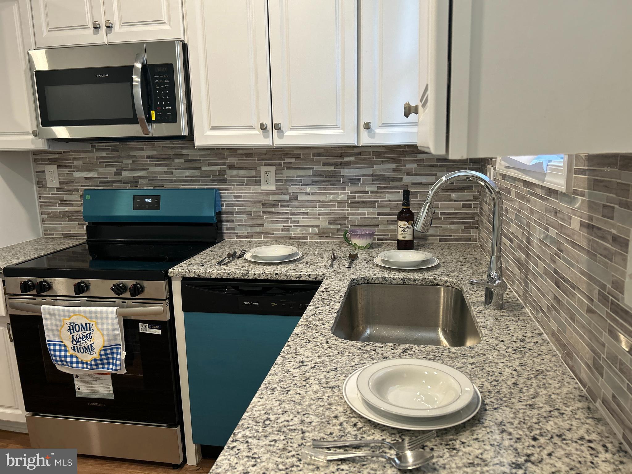 PENN NORTH - Residential