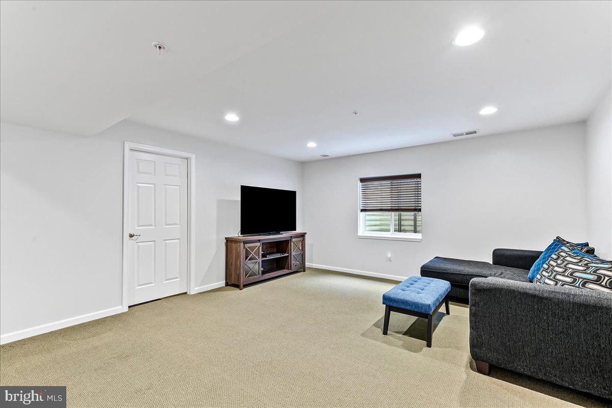 LINKS AT INNISCRONE - Residential