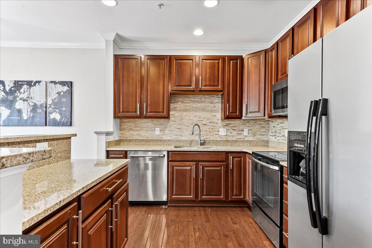 LINKS AT INNISCRONE - Residential