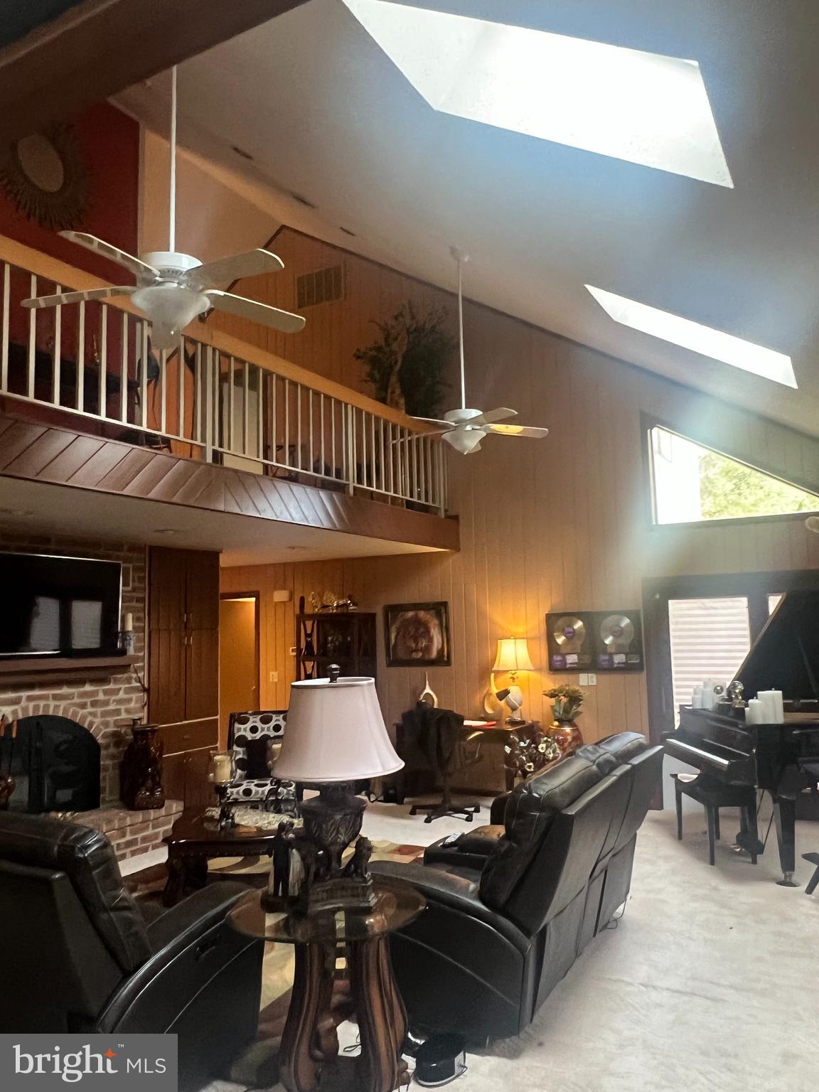 RETREAT - Residential