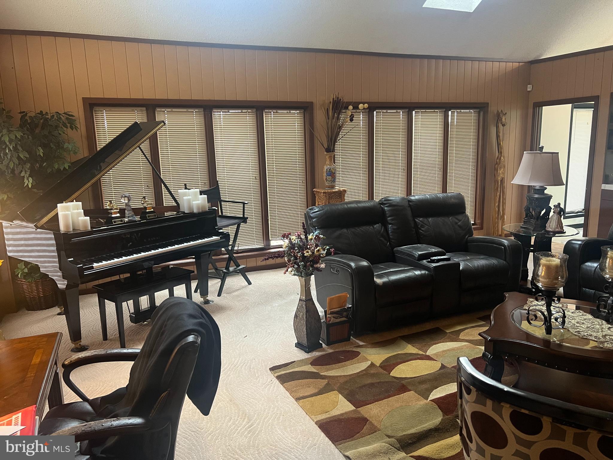 RETREAT - Residential