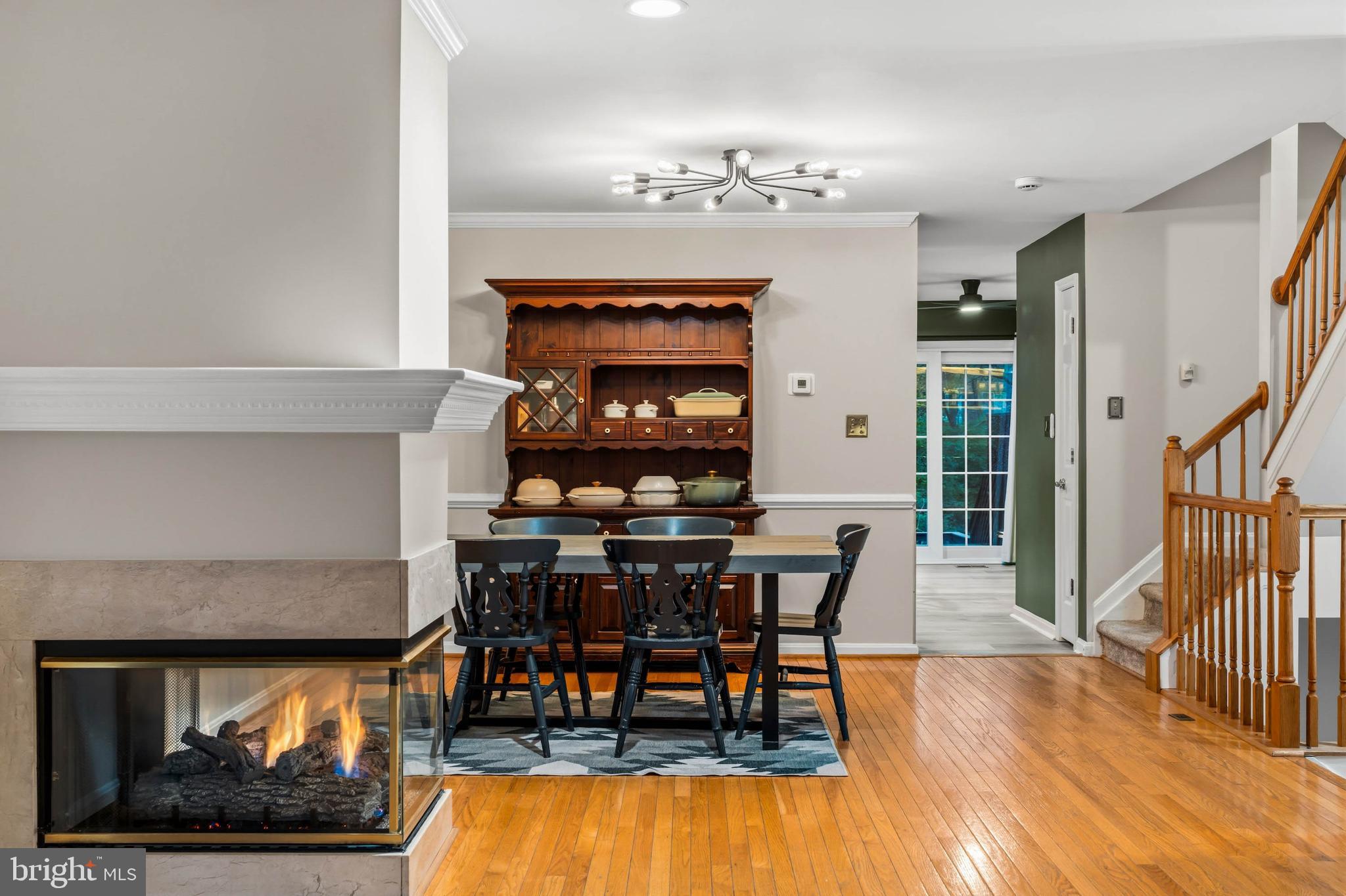 HUNTINGTON MANOR - Residential