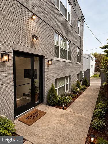1615 28TH PLACE SE