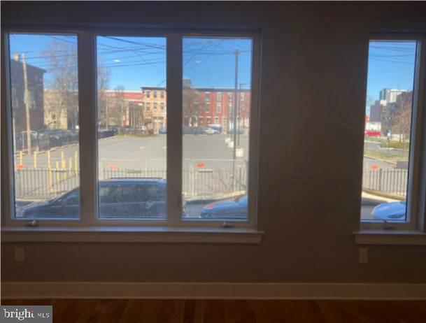 FRANCISVILLE - Residential Income