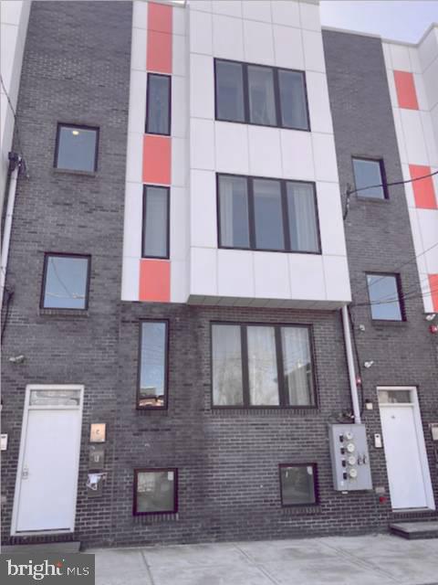 FRANCISVILLE - Residential Income
