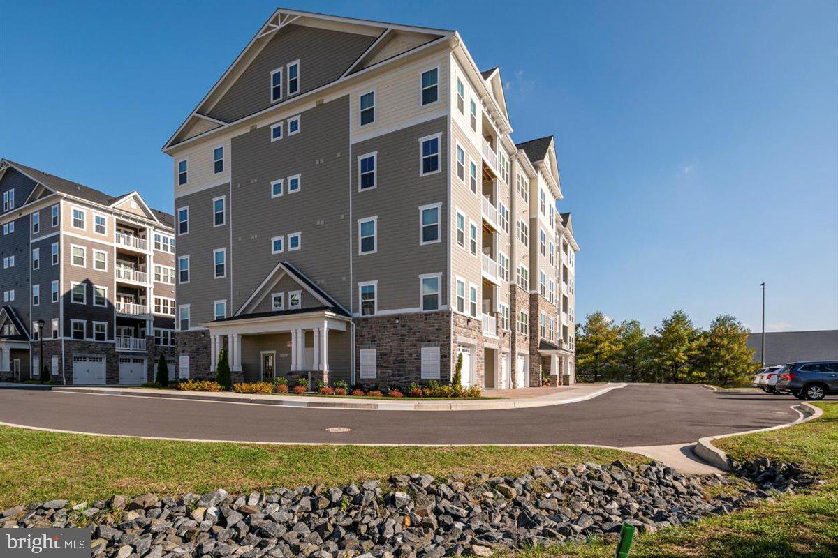 ELLICOTTS RETREAT - Residential