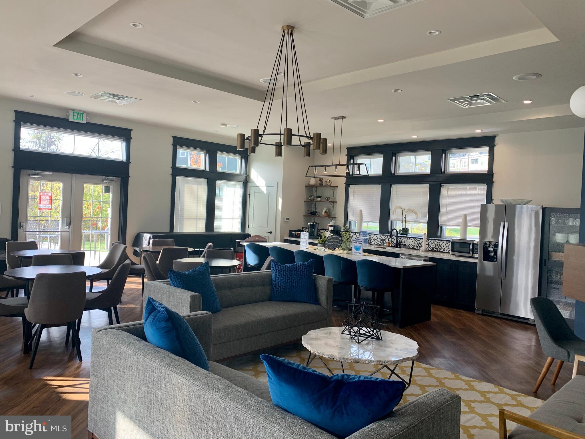 ELLICOTTS RETREAT - Residential