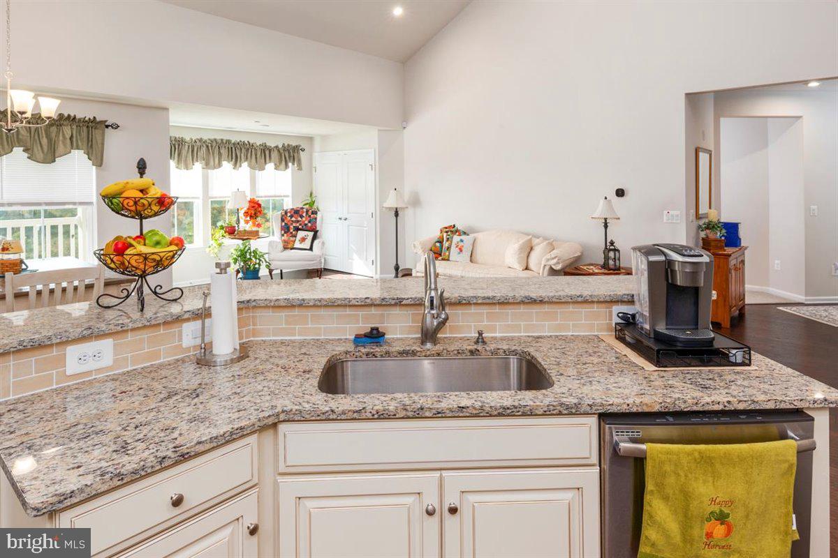 ELLICOTTS RETREAT - Residential