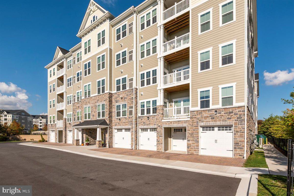 ELLICOTTS RETREAT - Residential