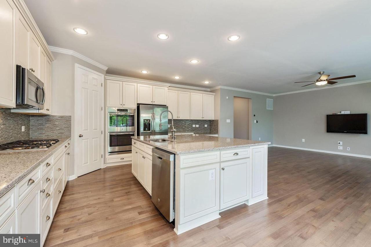20471 ROLLING WATER TERRACE