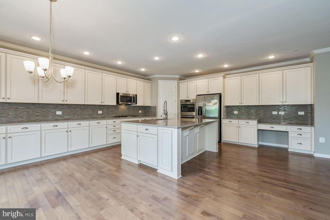 20471 ROLLING WATER TERRACE