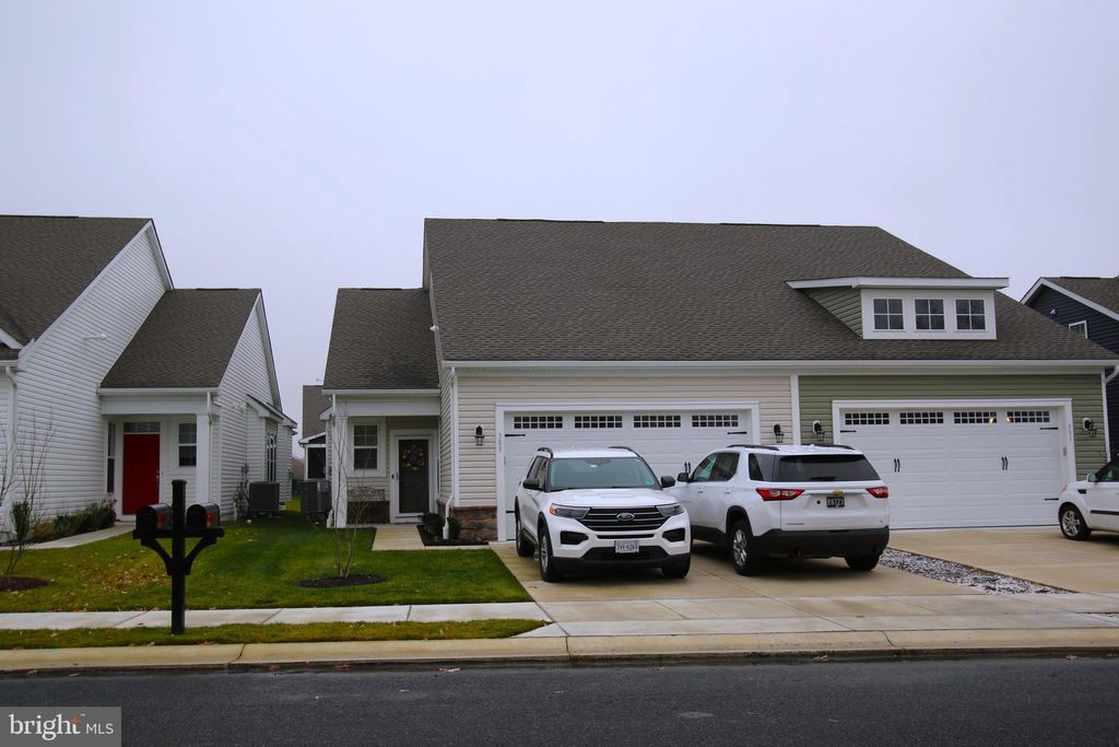 Photo of 389 Heritage Shores Circle, BRIDGEVILLE, DE 19933 (MLS # DESU2107258)