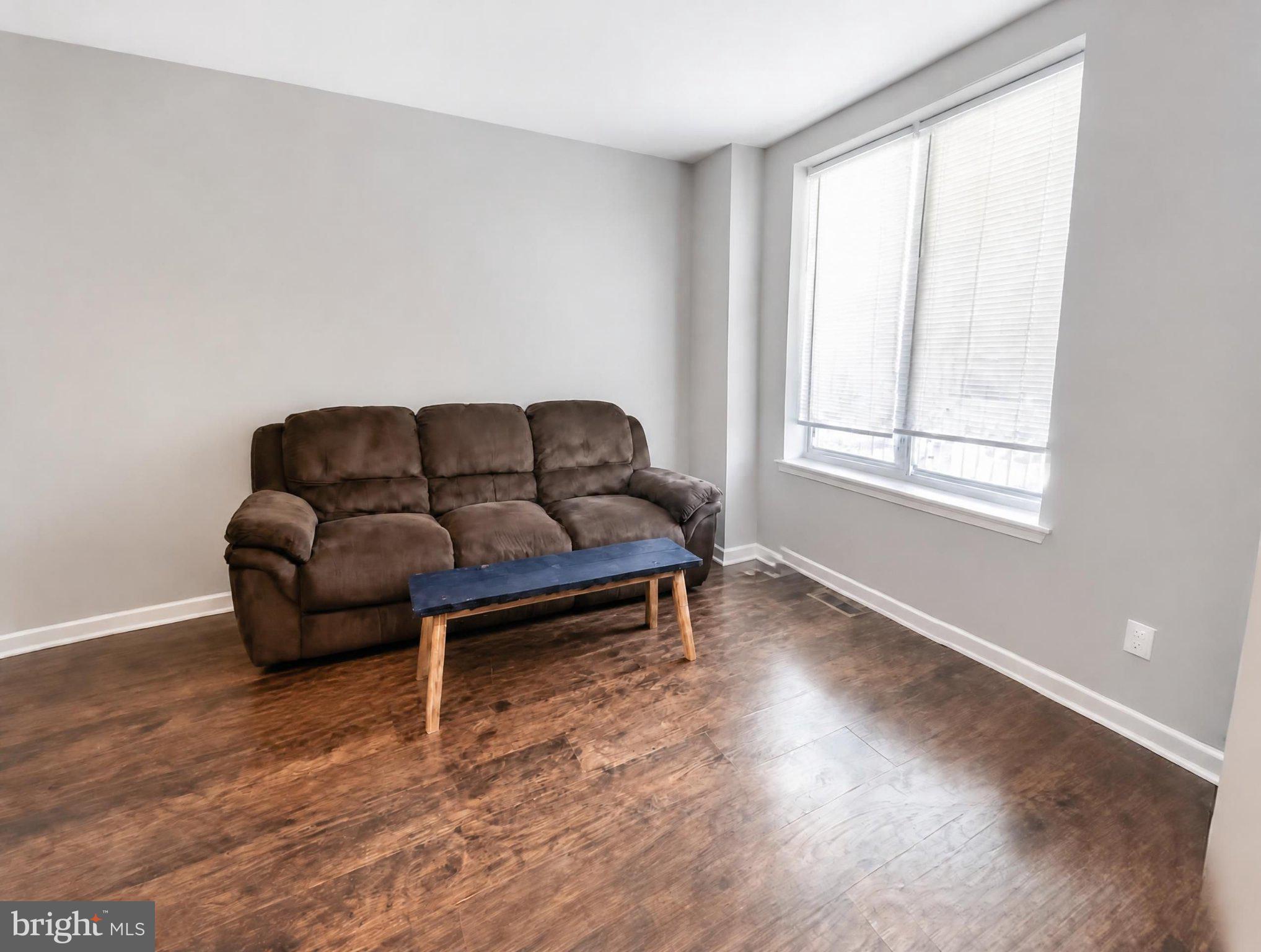 517 W 28TH STREET
