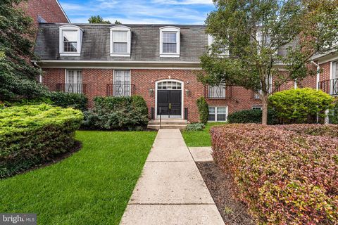 333 HOMELAND SOUTHWAY 1B BALTIMORE MD 21212