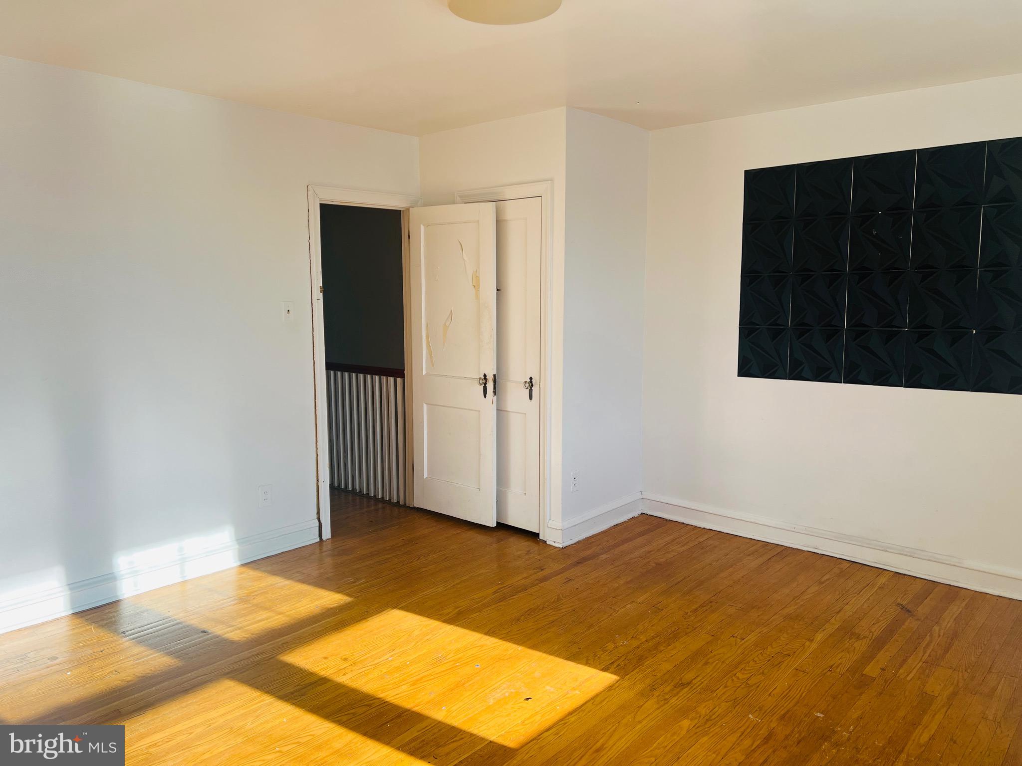 MAYFAIR - Residential