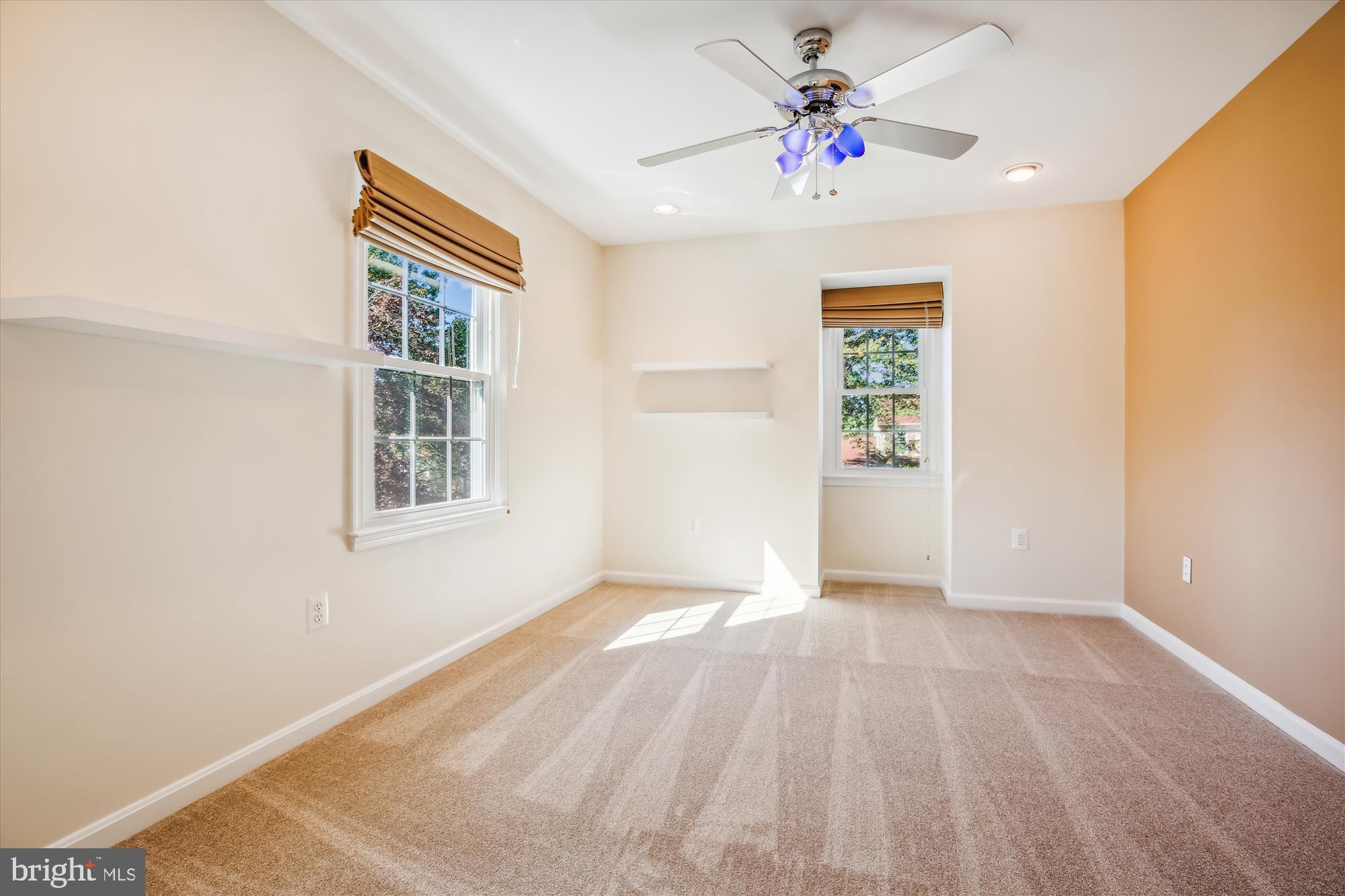 SAYBROOKE - Residential