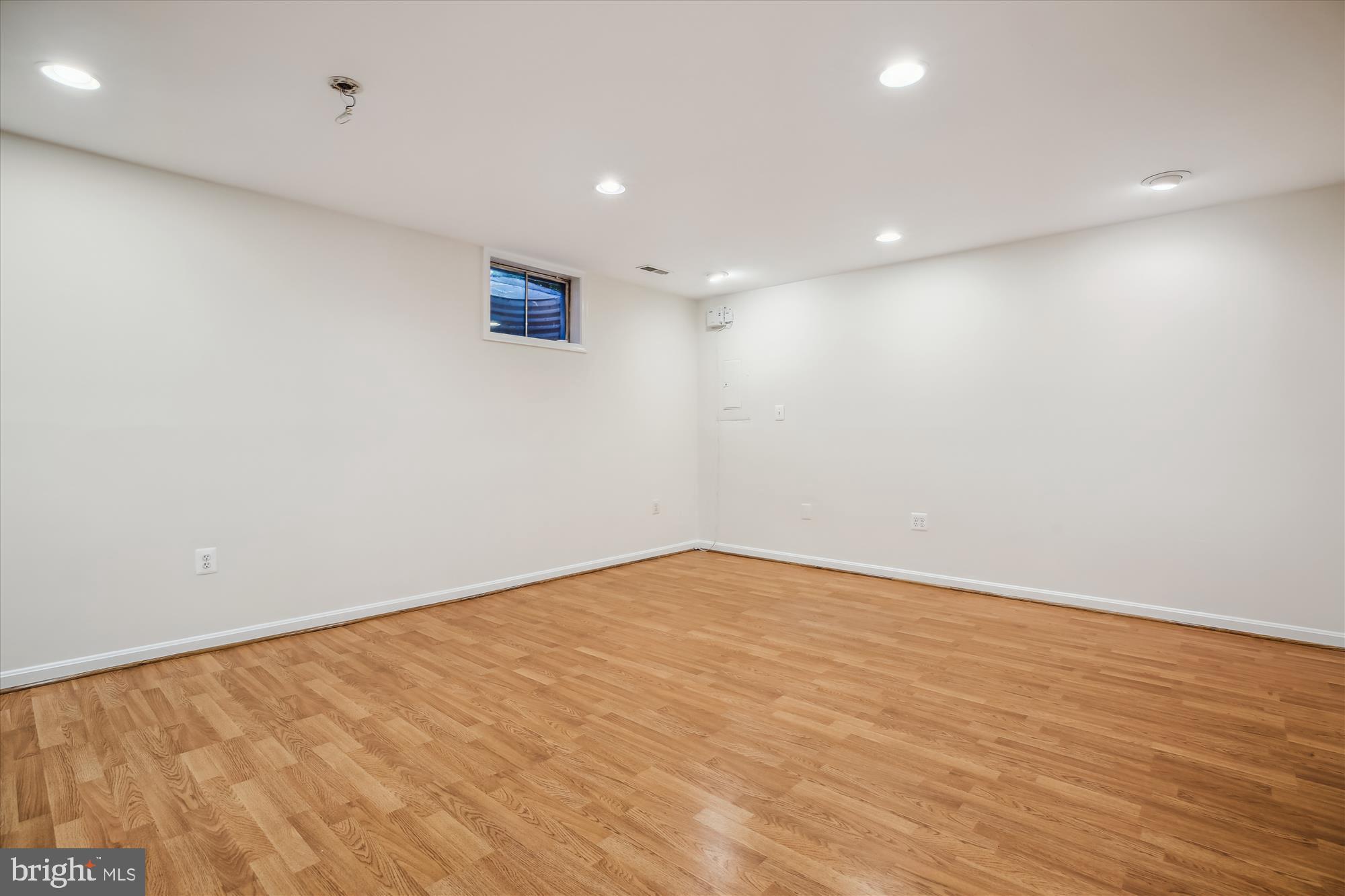 SAYBROOKE - Residential