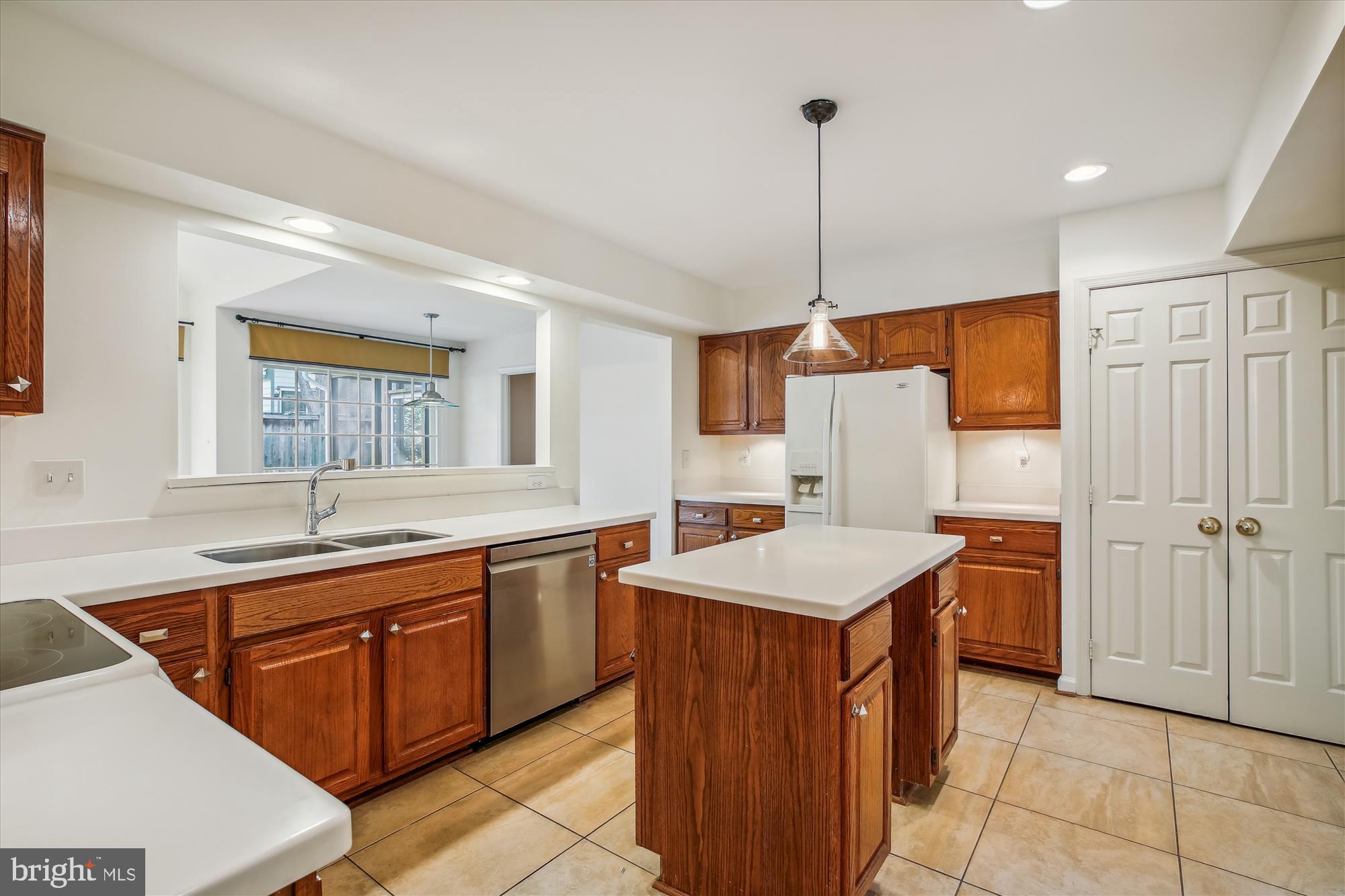 SAYBROOKE - Residential