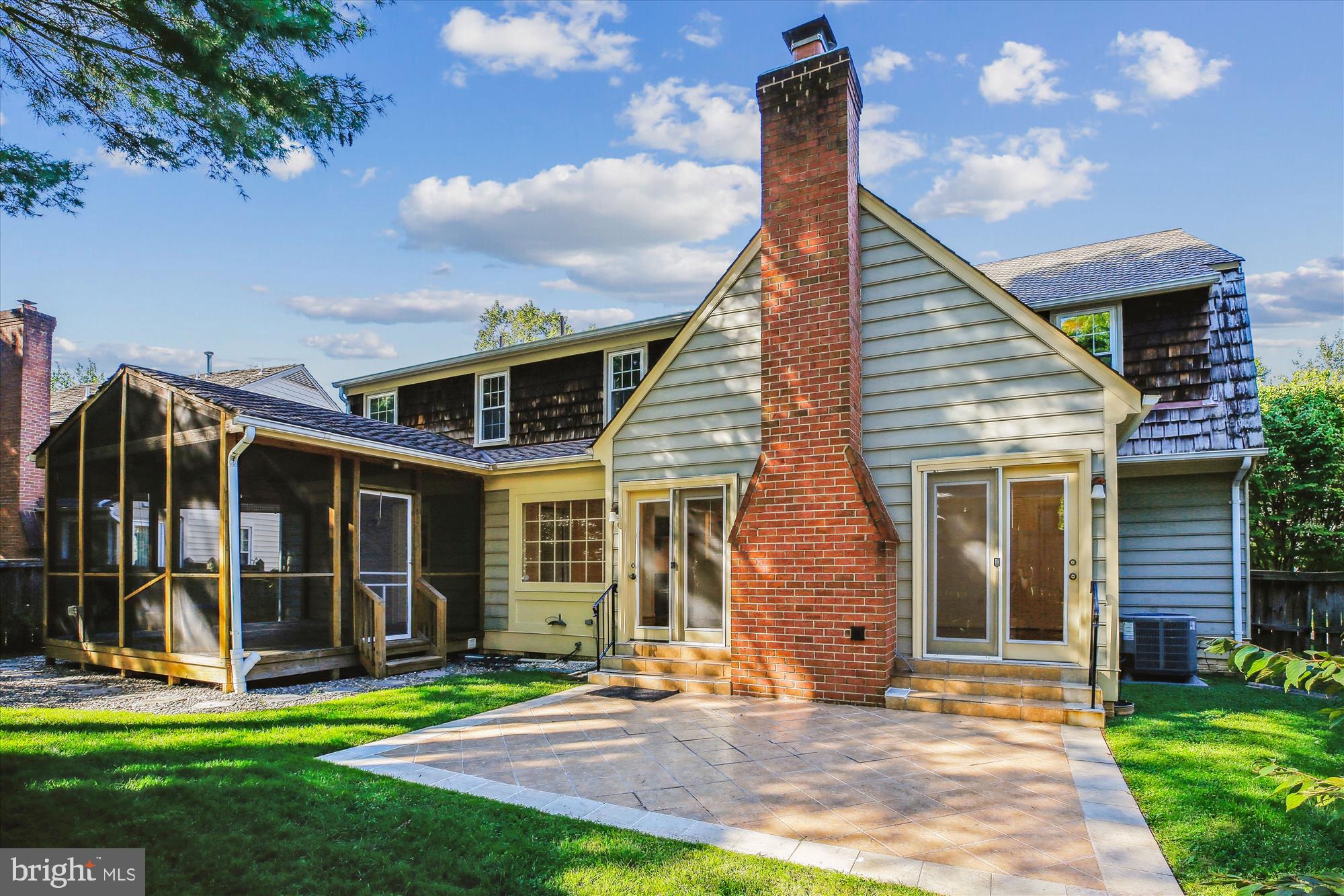 SAYBROOKE - Residential