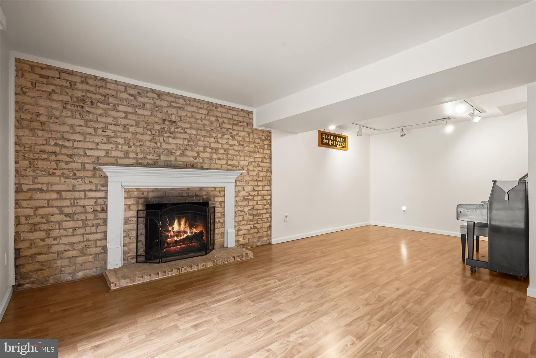 FALLSMEAD - Residential